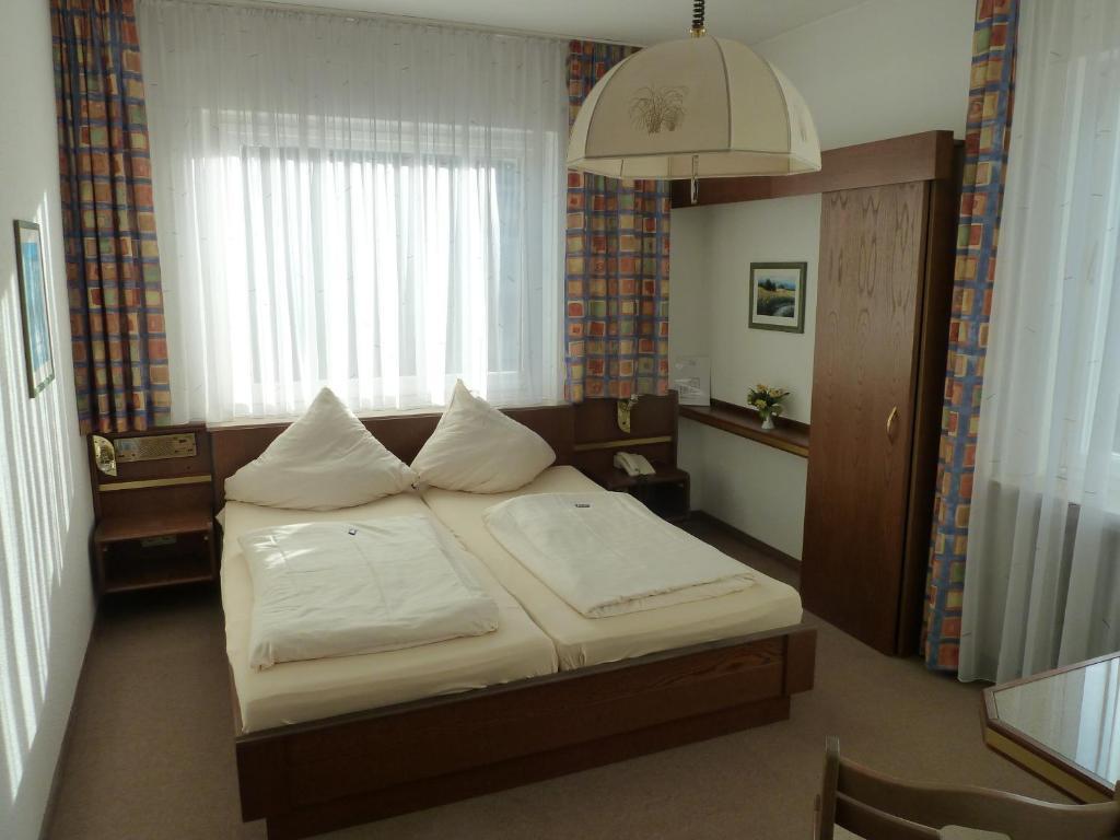 Edelstein Hotel Idar-Oberstein Rum bild